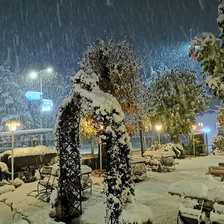 Hotel-gasthof Seehof 호텔 락스